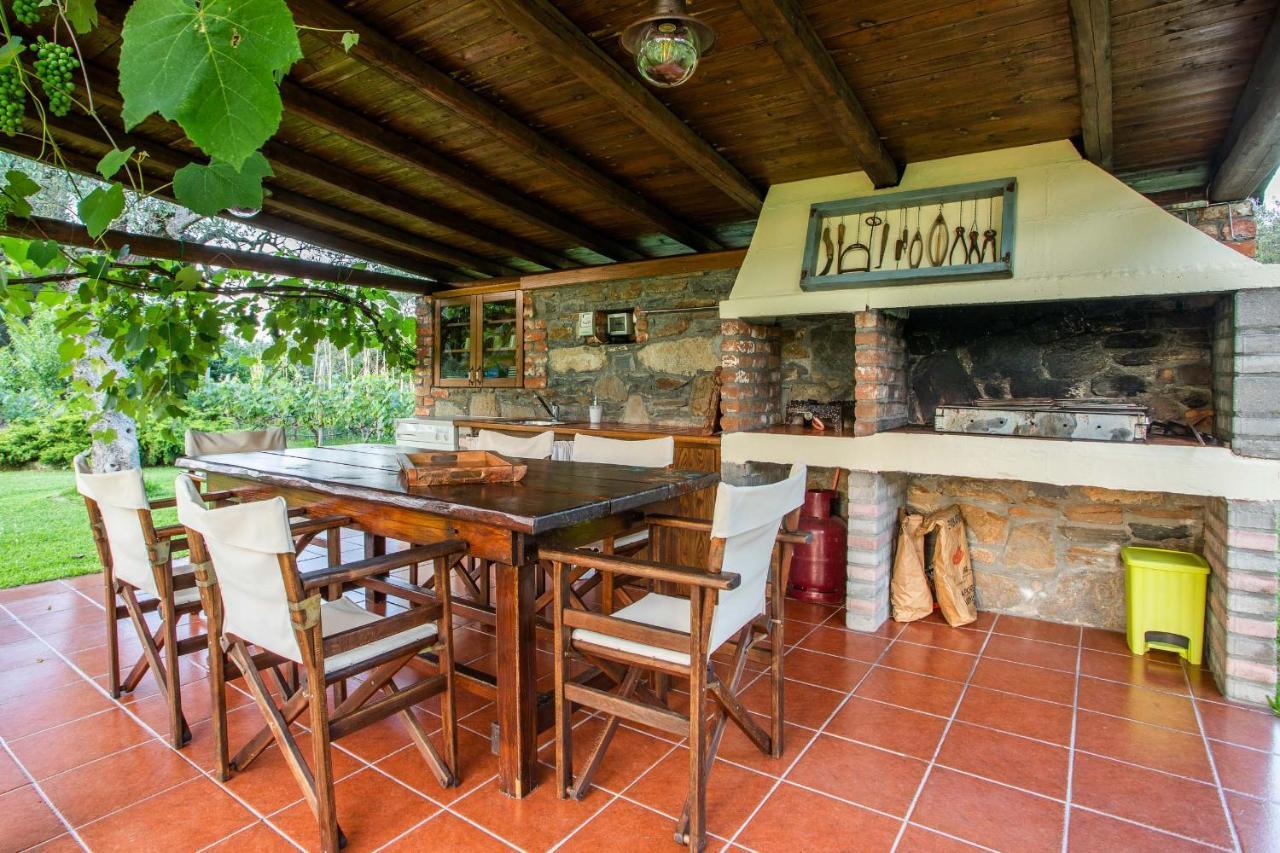 Apartmán Ta Petrina Vourvourou Exteriér fotografie